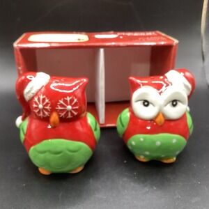 VTG Pfaltzgraff Christmas Owl Salt & Pepper Shakers- 3" Tall Holiday Table Decor